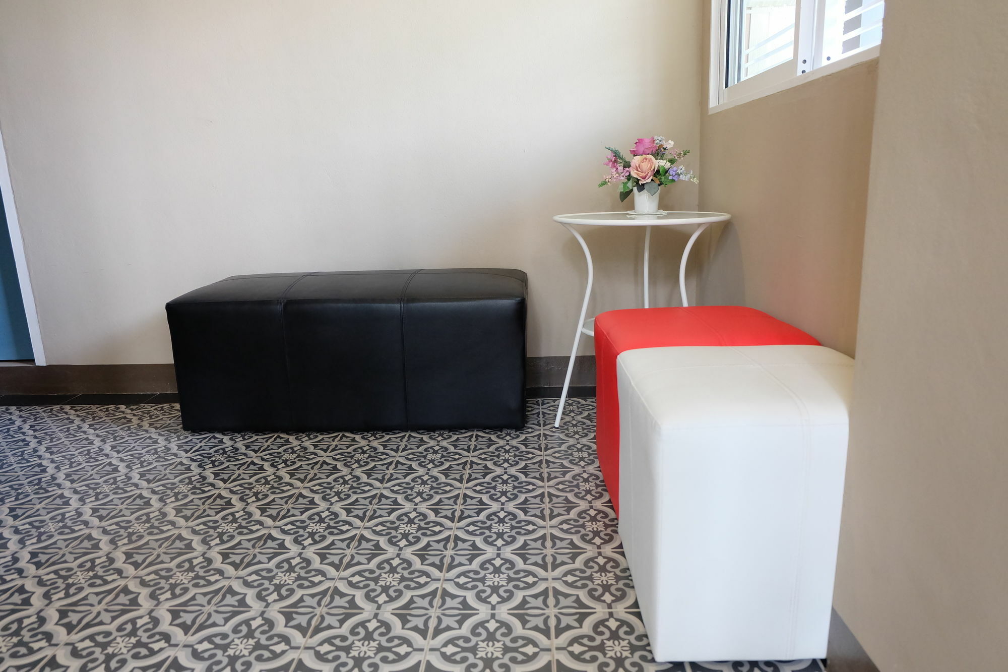 Bijou Boutique Aparthotel Чиангмай Екстериор снимка