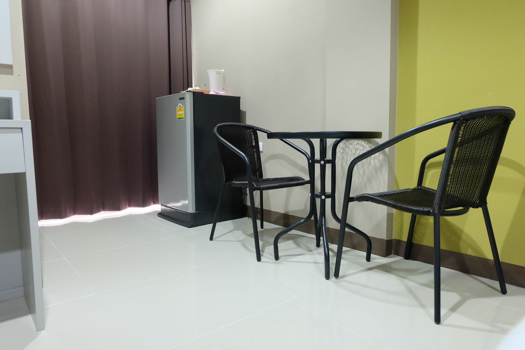 Bijou Boutique Aparthotel Чиангмай Екстериор снимка